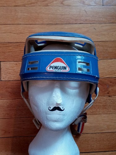 Rare 70s penguin helmet hockey - 70s,